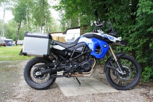 f800